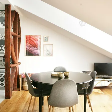 Tejo90 - Penthouse By The River Appartement *